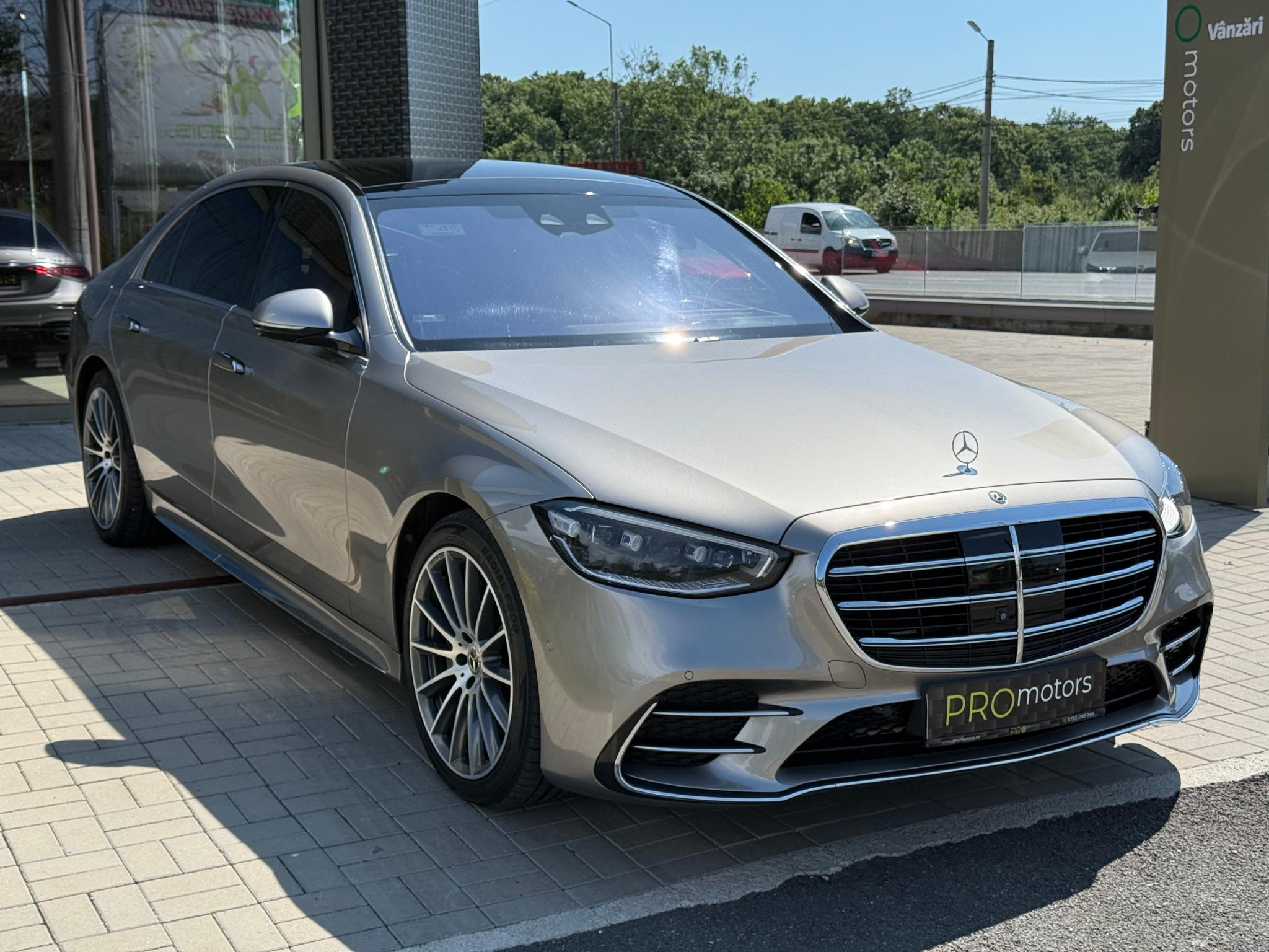 Mercedes-Benz S