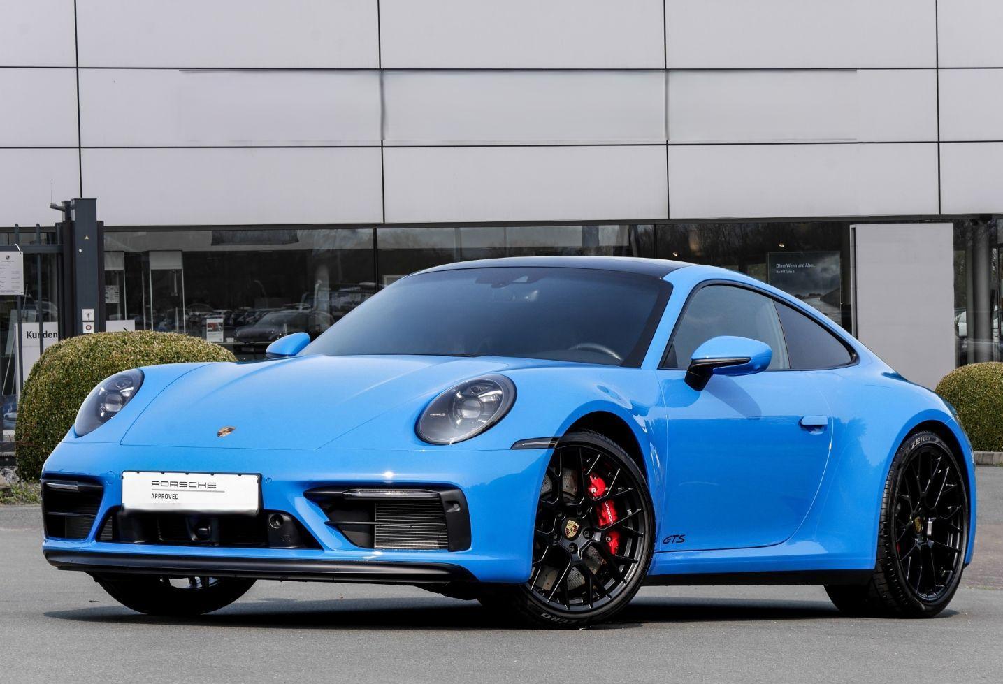 Porsche 992
