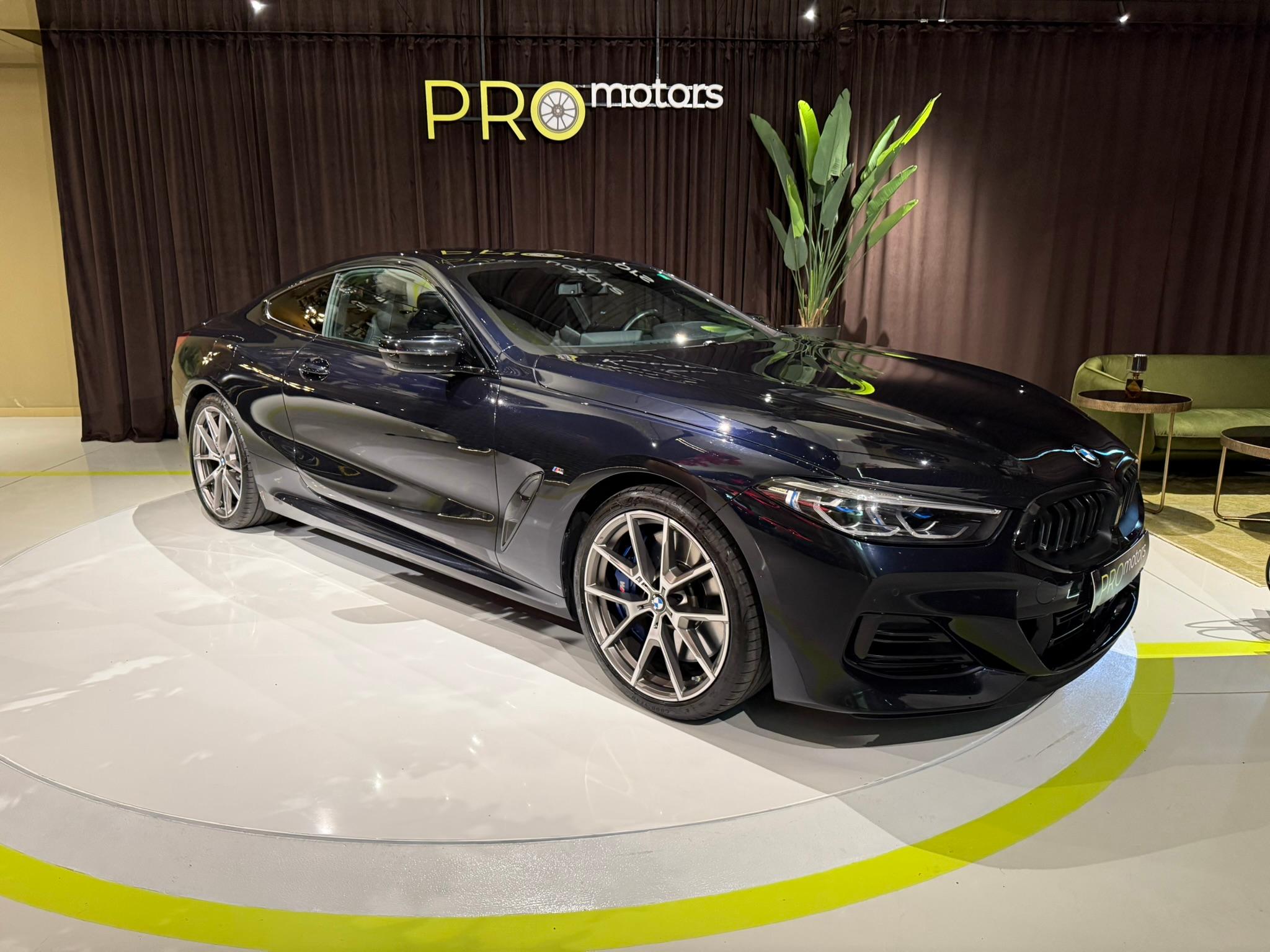 BMW M8