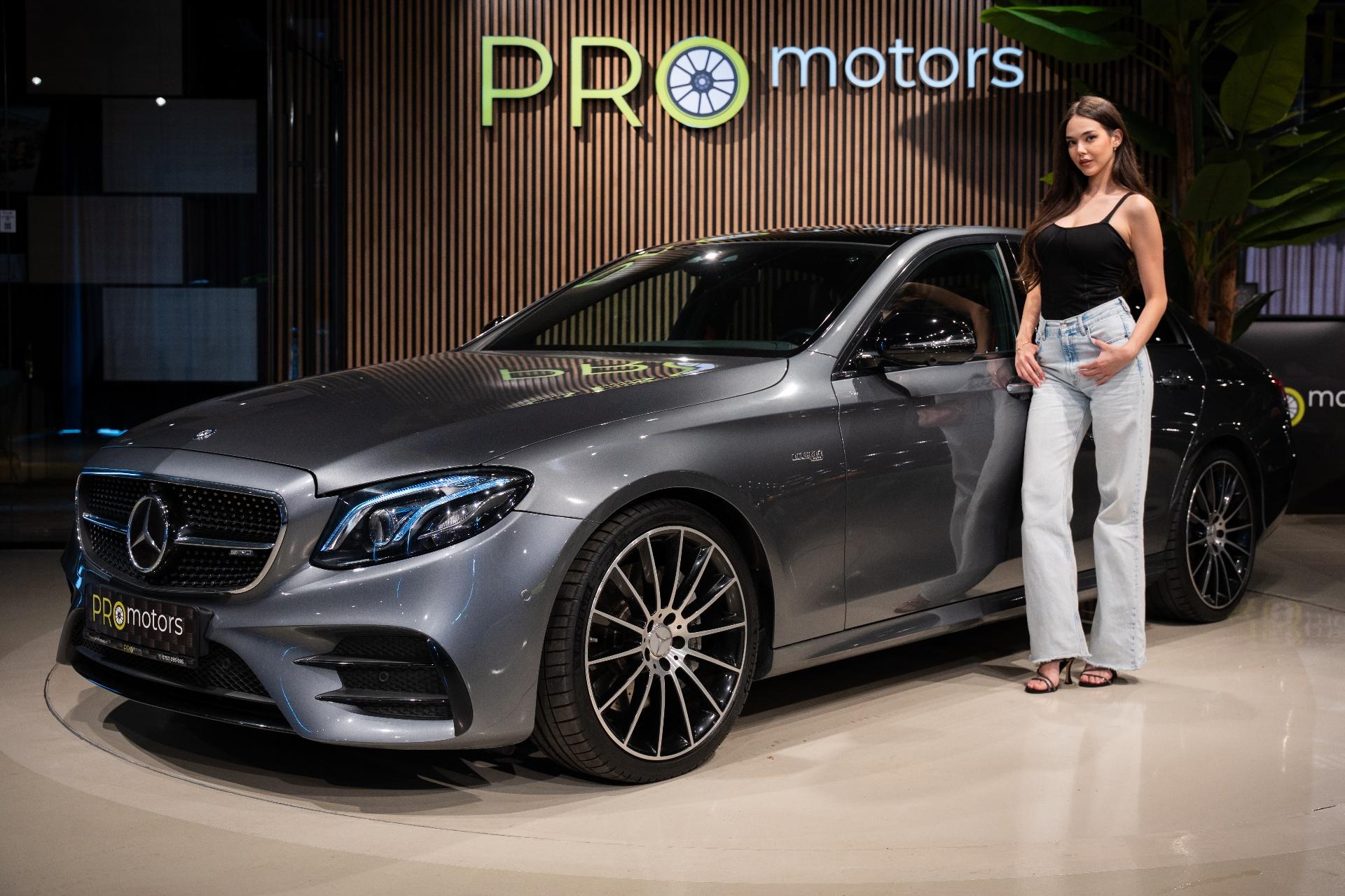 Mercedes-Benz E