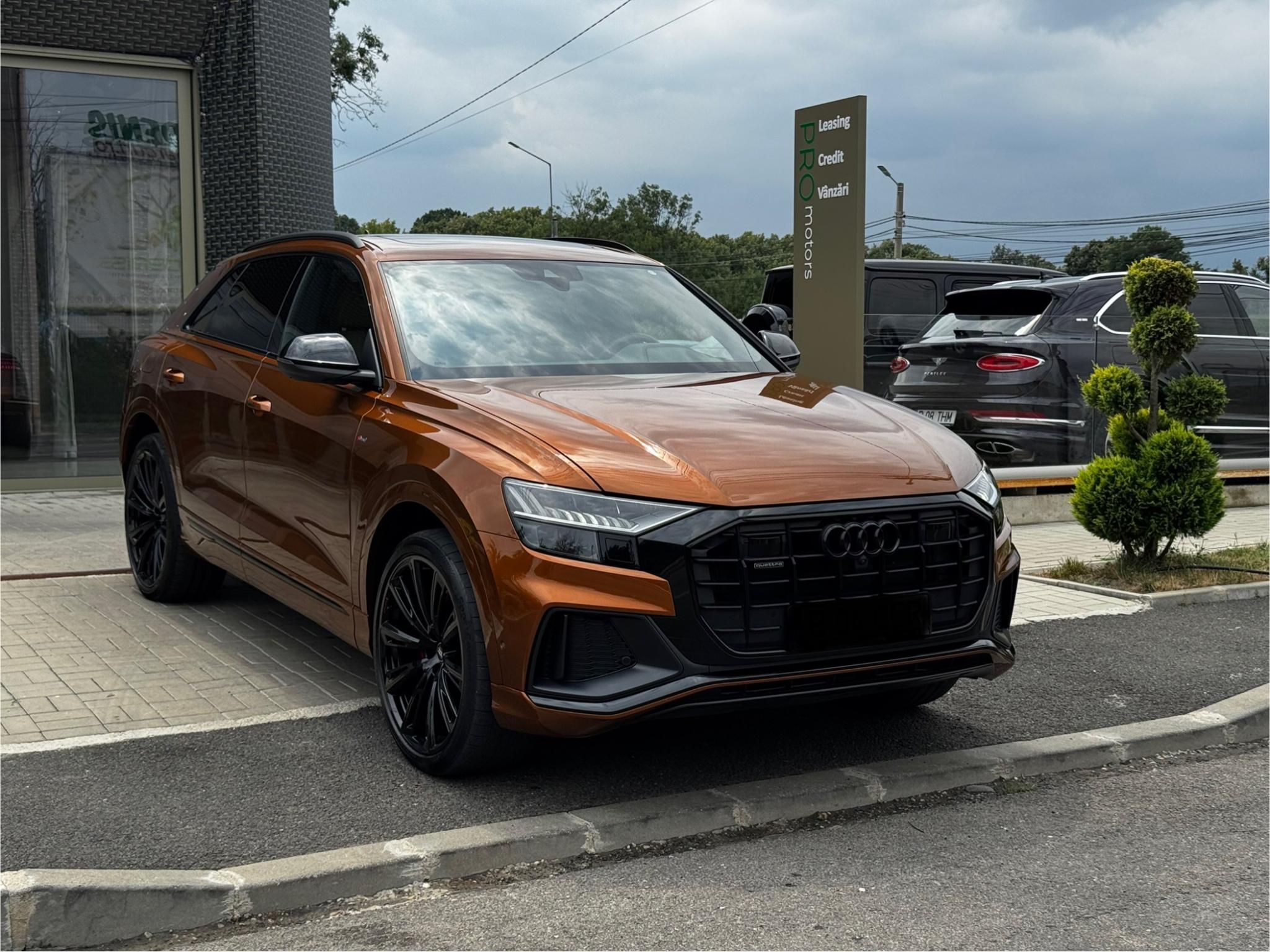 Audi Q8