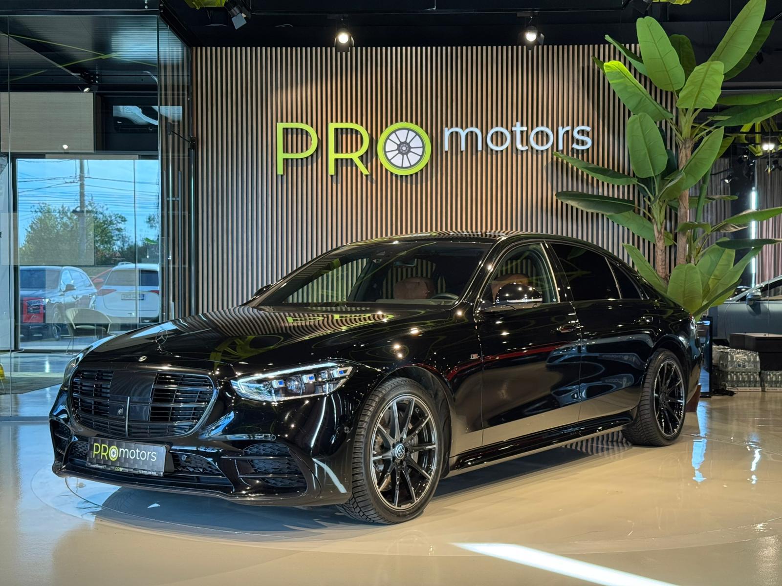 Mercedes-Benz S