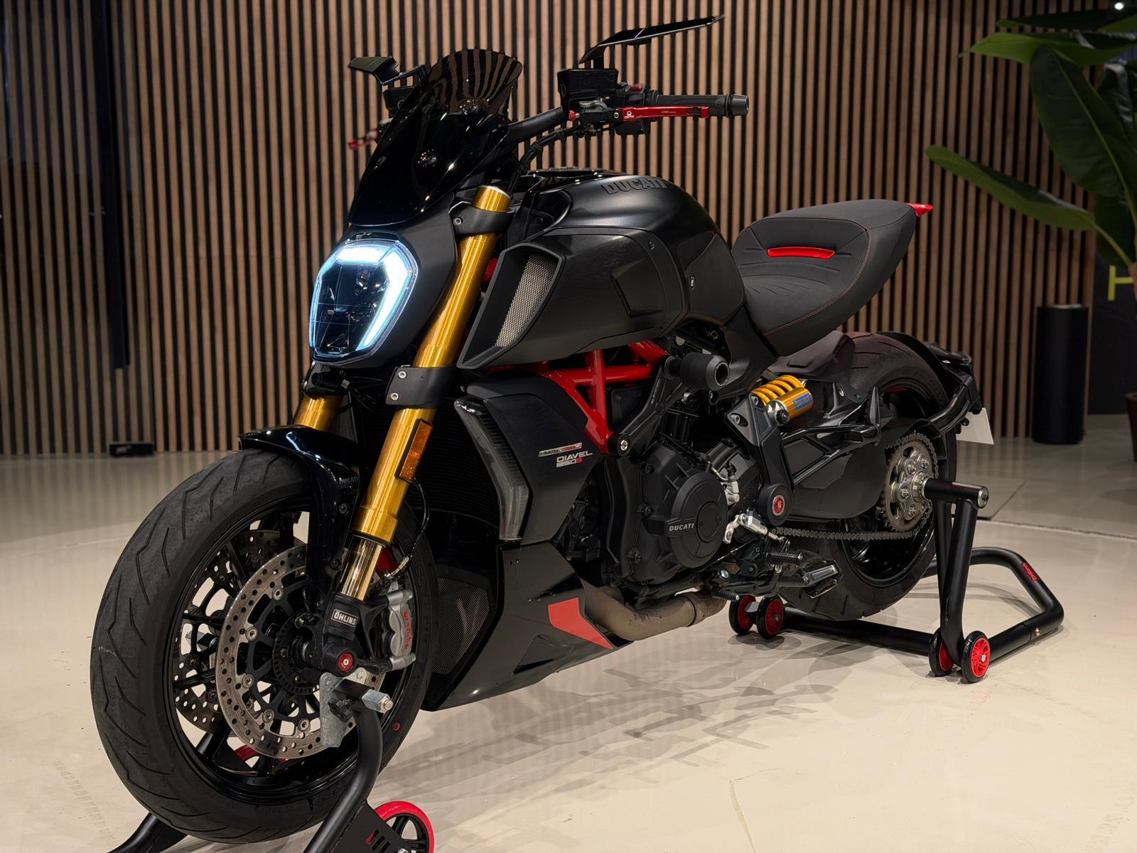 Ducati Diavel