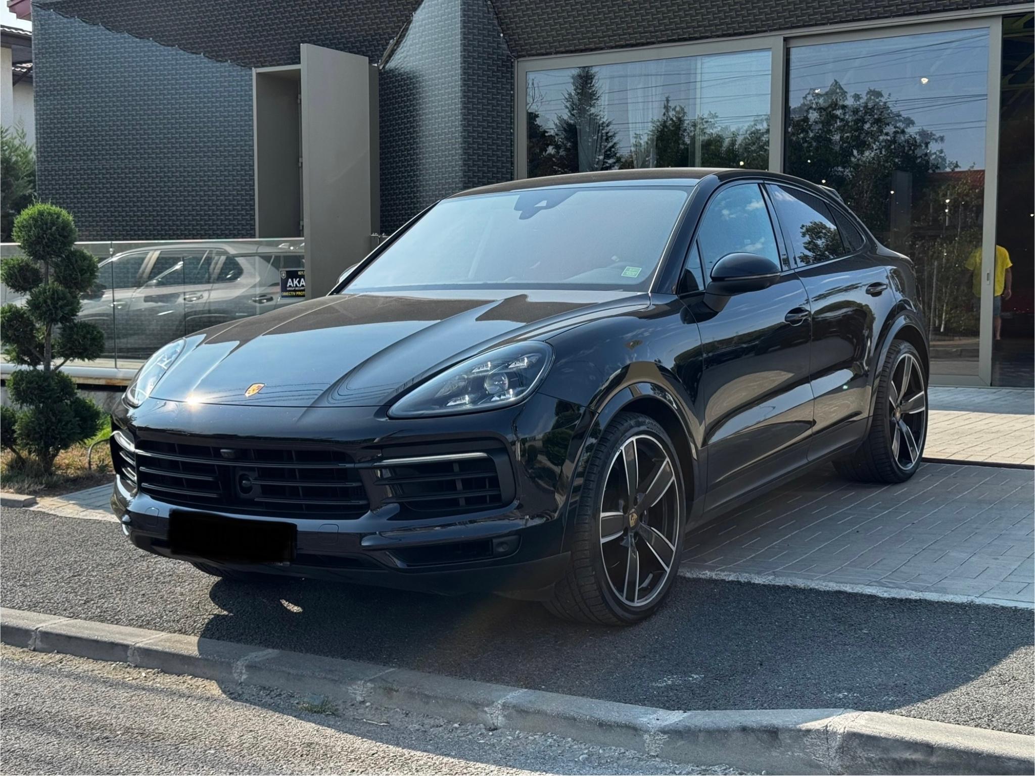 Porsche Cayenne Coupe