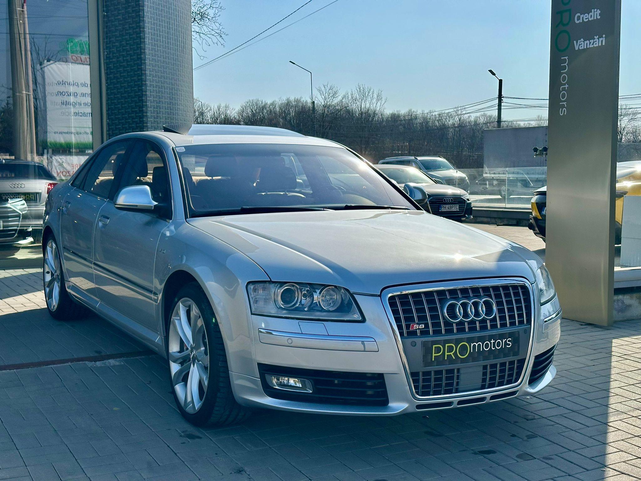 Audi S8